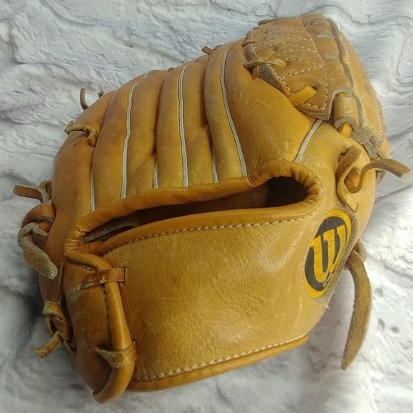 wilson dual hinge baseball glove